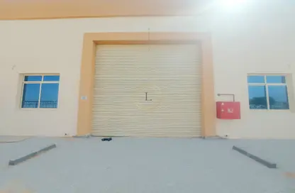 مستودع - استوديو - 1 حمام للايجار في وادي العين 1 - النود - العين