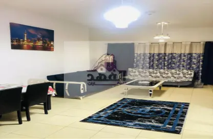 Living / Dining Room image for: Apartment - 1 Bedroom - 2 Bathrooms for rent in Ajman One Tower 12 - Ajman One - Ajman Downtown - Ajman, Image 1