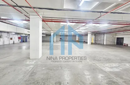 Show Room - Studio for rent in Al Mana Building - Al Khabisi - Deira - Dubai