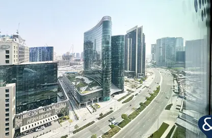 Office Space - Studio for sale in The Binary Tower - Business Bay - Dubai