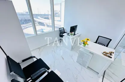 Office Space - Studio - 1 Bathroom for rent in Al Shindagah - Dubai