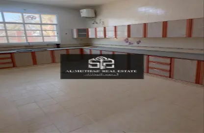 Villa - 4 Bedrooms - 5 Bathrooms for rent in Al Bateen - Al Ain
