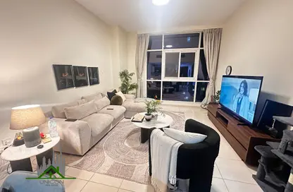Apartment - 1 Bedroom - 2 Bathrooms for sale in Royal Residence 2 - Royal Residence - Dubai Sports City - Dubai