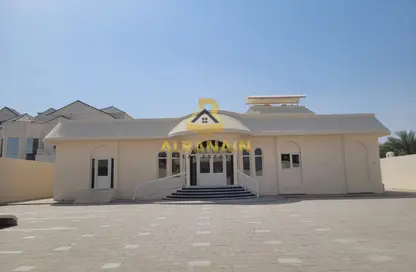 Villa - 5 Bedrooms - 7 Bathrooms for rent in Ramlat Zakher - Zakher - Al Ain