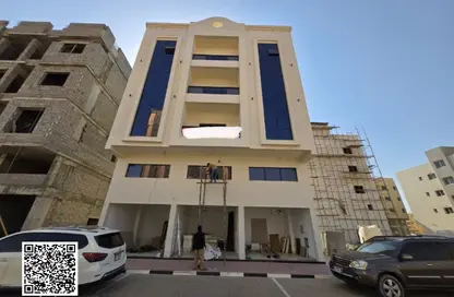 عمارة بالكامل - 7 غرف نوم للبيع في العالية - عجمان