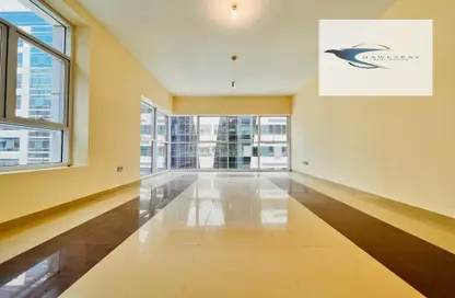 Apartment - 3 Bedrooms - 3 Bathrooms for rent in Al Nahyan - Abu Dhabi