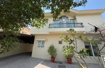 Villa - 4 Bedrooms - 5 Bathrooms for rent in Al Manara - Dubai