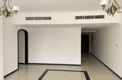 Apartment - 2 Bedrooms - 2 Bathrooms for rent in Al Majaz 1 - Al Majaz - Sharjah