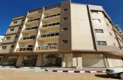عمارة بالكامل - استوديو - 8 حمامات للبيع في الراشدية - عجمان