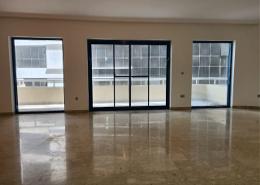 Duplex - 3 bedrooms - 4 bathrooms for rent in Oryx Tower - Corniche Road - Abu Dhabi