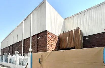 Warehouse - Studio - 4 Bathrooms for rent in Jebel Ali Industrial 1 - Jebel Ali Industrial - Jebel Ali - Dubai