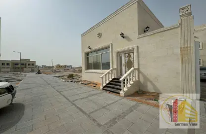 Apartment - 2 Bedrooms - 2 Bathrooms for rent in Madinat Al Riyad - Abu Dhabi