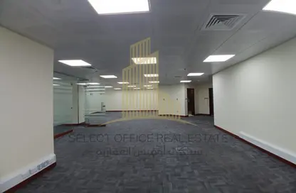 Empty Room image for: Office Space - Studio for rent in Electra Street - Abu Dhabi, Image 1