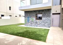 Villa - 4 bedrooms - 5 bathrooms for rent in Redwoods - Yas Acres - Yas Island - Abu Dhabi