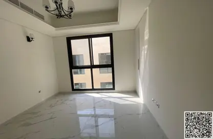 شقة - غرفة نوم - 2 حمامات للايجار في الراشدية 1 - الراشدية - عجمان