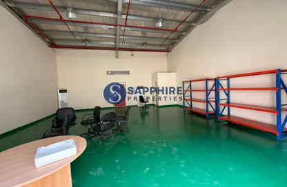 مستودع - استوديو - 1 حمام للايجار في الصجعة الصناعية - الصجعة - الشارقة