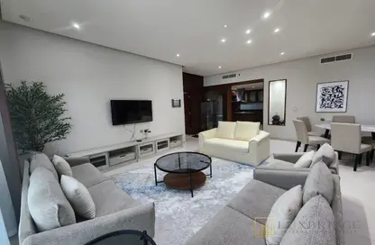 شقة - 2 غرف نوم - 4 حمامات للايجار في برج يوبورا 1 - أبراج يو بورا - الخليج التجاري - دبي