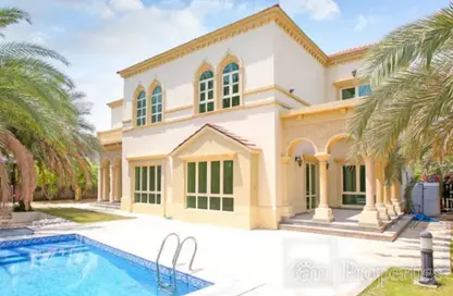 Outdoor House image for: Villa - 4 Bedrooms - 5 Bathrooms for sale in The Mansions - Jumeirah Islands - Dubai, Image 1