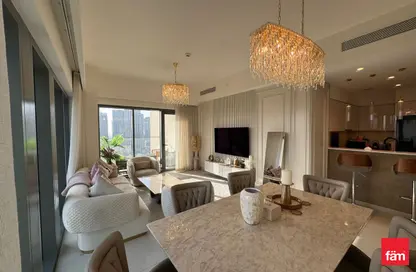Apartment - 2 Bedrooms - 2 Bathrooms for rent in Burj Royale - Downtown Dubai - Dubai