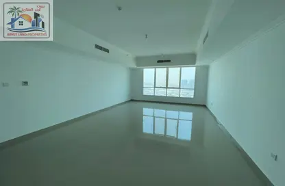 Apartment - 2 Bedrooms - 4 Bathrooms for rent in Al Majaz 2 - Al Majaz - Sharjah