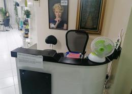 RUNNING SALON BUSSINESS FOR SALE /21 Yrs Business