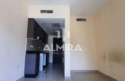 Apartment - 1 Bathroom for sale in Tower 21 - Al Reef Downtown - Al Reef - Abu Dhabi