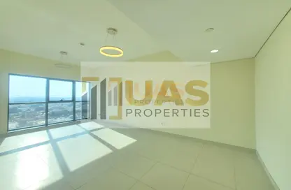 Apartment - 1 Bedroom - 2 Bathrooms for rent in Jumeirah Garden City - Al Satwa - Dubai