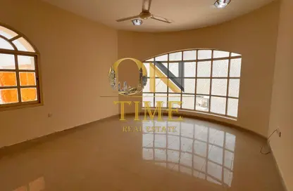 فيلا - 5 غرف نوم - 6 حمامات للايجار في فلل الروضة 3 - 3  الروضة - الروضة - عجمان