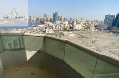 شقة - غرفة نوم - 2 حمامات للايجار في أورينت تاور 1 - أورينت تاور - البستان - عجمان
