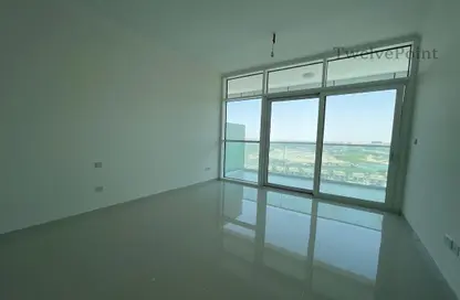 Empty Room image for: Apartment - 1 Bathroom for sale in Carson - DAMAC Hills - Dubai, Image 1