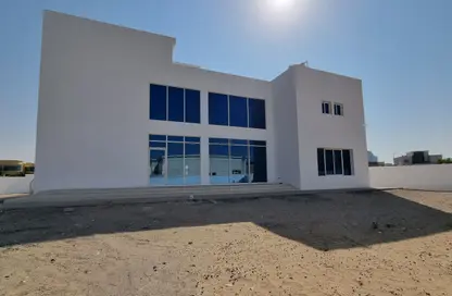 Villa - 5 Bedrooms - 7 Bathrooms for rent in Nad Al Sheba 4 - Nad Al Sheba - Dubai
