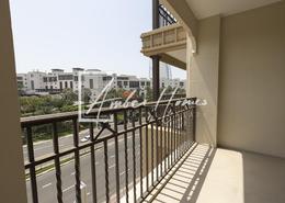 Apartment - 3 bedrooms - 5 bathrooms for sale in Lamtara 3 - Madinat Jumeirah Living - Umm Suqeim - Dubai
