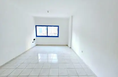 Apartment - 2 Bedrooms - 2 Bathrooms for rent in Dar Al Majaz - Jamal Abdul Nasser Street - Al Majaz - Sharjah