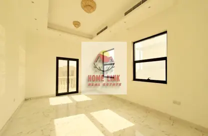 Villa - 5 Bedrooms for rent in Hoshi - Al Badie - Sharjah
