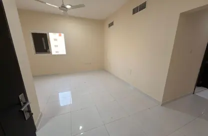 Apartment - 1 Bedroom - 2 Bathrooms for rent in Al Jurf 3 - Al Jurf - Ajman Downtown - Ajman