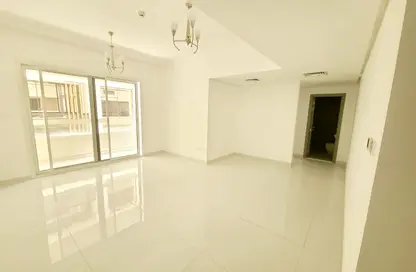 Apartment - 1 Bedroom - 2 Bathrooms for rent in Muweileh Community - Muwaileh Commercial - Sharjah