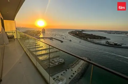 Apartment - 2 Bedrooms - 3 Bathrooms for sale in Beach Vista - EMAAR Beachfront - Dubai Harbour - Dubai
