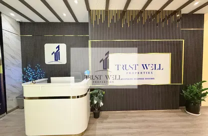 Office Space - Studio - 2 Bathrooms for rent in Dar Al Salam Building - Corniche Road - Abu Dhabi
