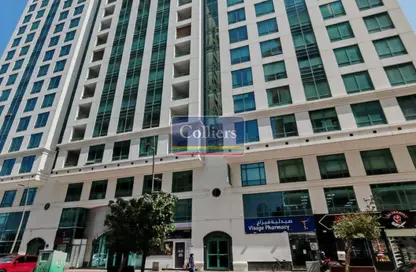 Apartment - 4 Bedrooms - 4 Bathrooms for rent in Al Hana Tower - Al Khalidiya - Abu Dhabi