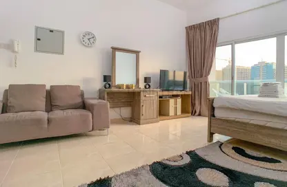 شقة - 1 حمام للايجار في برج الأبطال 1 - أبراج الأبطال - مدينة دبي الرياضية - دبي