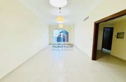 شقة - 3 غرف نوم - 3 حمامات للايجار في وصل تريو - المرقبات - ديرة - دبي