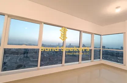 Apartment - 3 Bedrooms - 5 Bathrooms for rent in Bloom Central Residential - Bloom Central - Al Tibbiya - Abu Dhabi