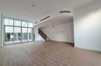 فيلا - 3 غرف نوم - 5 حمامات للايجار في اوايسيس فليكس - قرية جميرا الدائرية - دبي فيلا - 3 غرف نوم - 5 حمامات للايجار في اوايسيس فليكس - قرية جميرا الدائرية - دبي