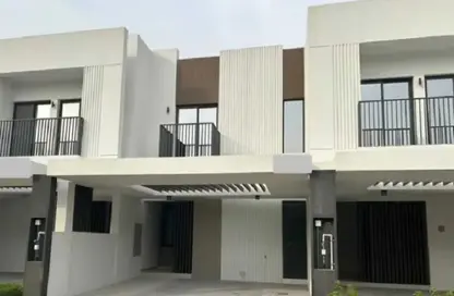 Villa - 3 Bedrooms - 4 Bathrooms for rent in Greenviews 2 - EMAAR South - Dubai South (Dubai World Central) - Dubai