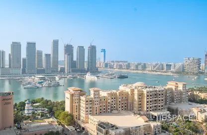 Apartment - 1 Bedroom - 2 Bathrooms for sale in Ocean Heights - Dubai Marina - Dubai