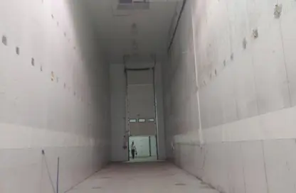 Warehouse - Studio - 4 Bathrooms for rent in ICAD - Industrial City Of Abu Dhabi - Mussafah - Abu Dhabi