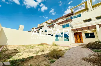 Villa - 3 Bedrooms - 5 Bathrooms for rent in Eleganz by Danube - Jumeirah Village Circle - Dubai