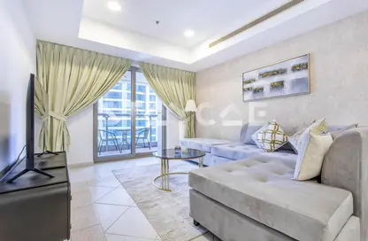 Living Room image for: Apartment - 1 Bedroom - 1 Bathroom for rent in Princess Tower - Dubai Marina - Dubai, Image 1