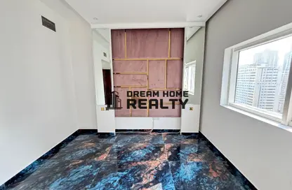 Apartment - 1 Bedroom - 2 Bathrooms for rent in Thuraya Al Majaz Building - Al Majaz 3 - Al Majaz - Sharjah