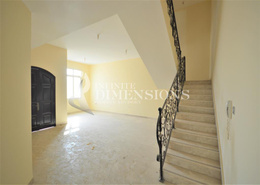 Excellent 7BR Commercial Villa Available for Lease!